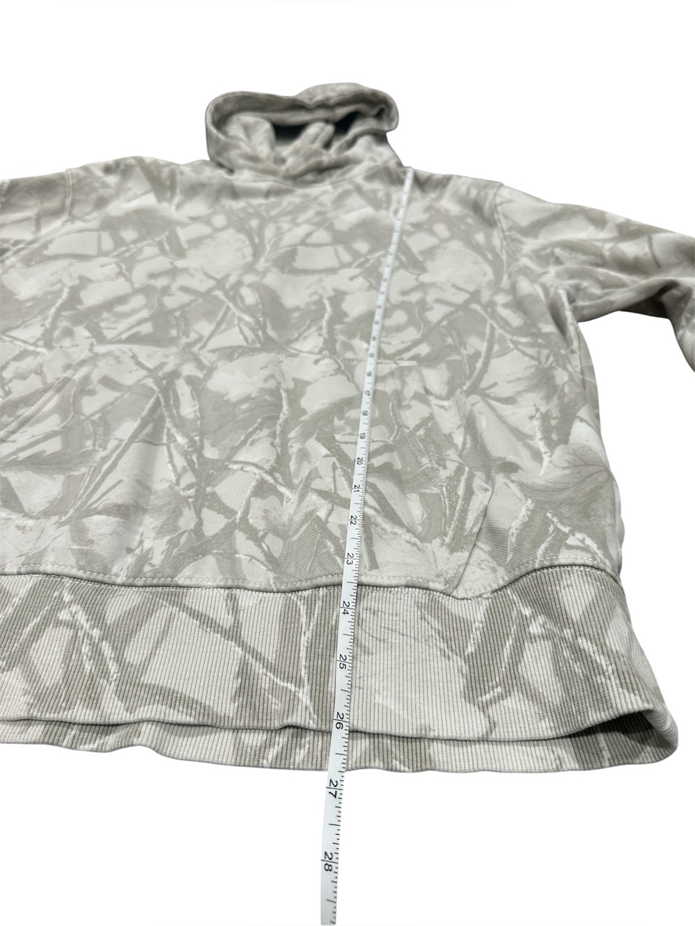 Camo Hoodie Size Small - Picture 6 of 6